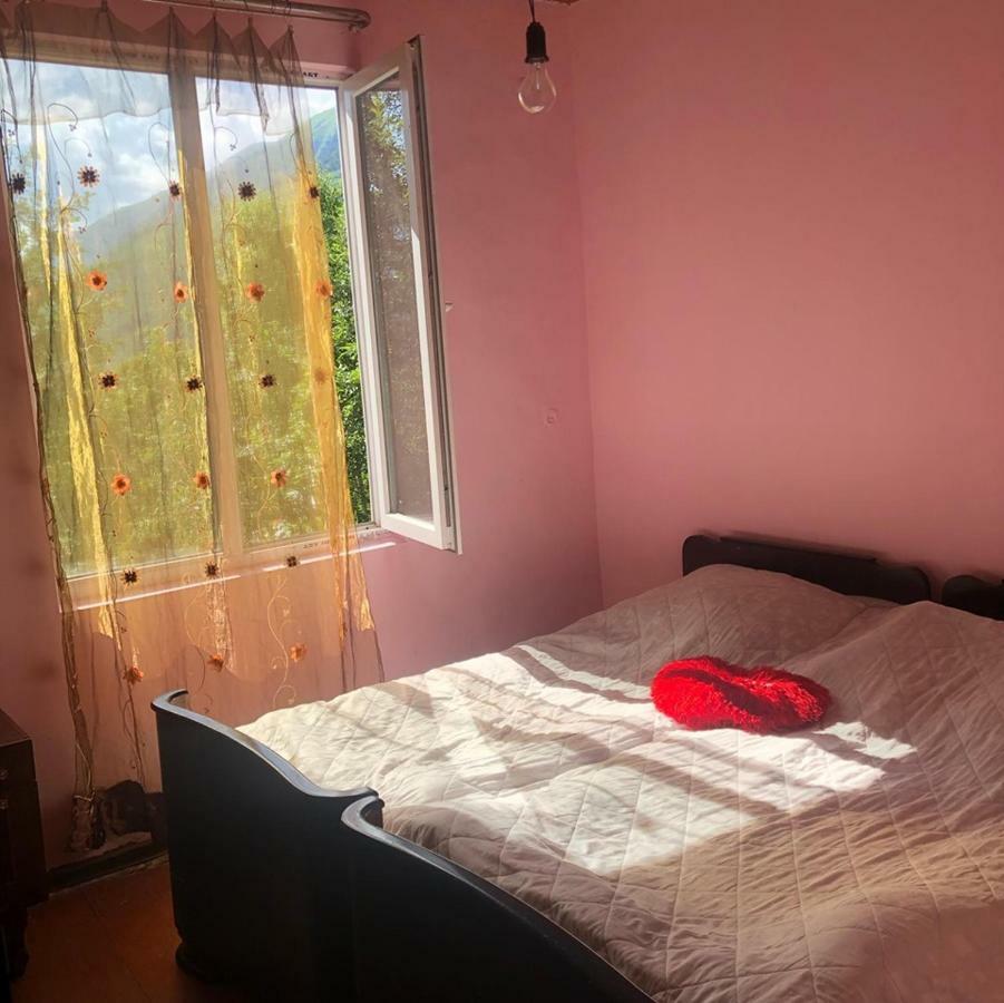 Guest House Malkhaz Niguriani Zhabeshi Eksteriør bilde